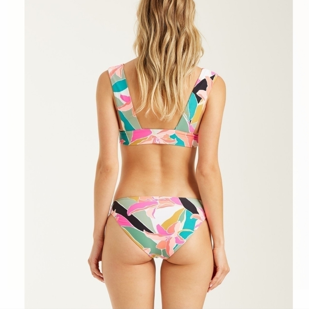 Billabong 3 pc Wild Sun Plunge Top/Lowrider Bottoms/Volley Board Shorts Set - Picture 3 of 12